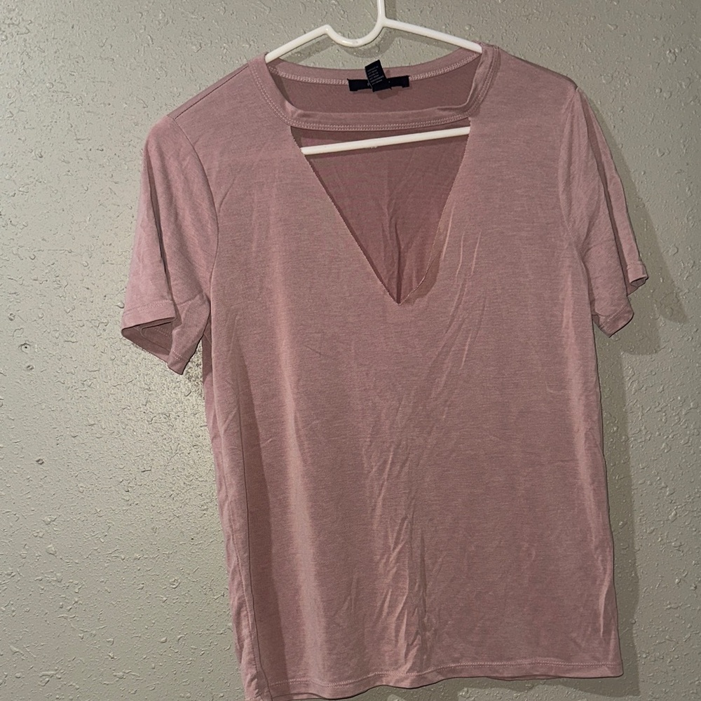 Forever 21 Mauve Short Sleeve V-Neck Top